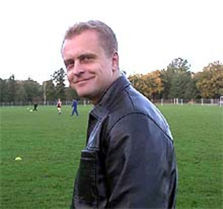 Jonas Thern: «Jardel e outros nomes formam equipa forte»