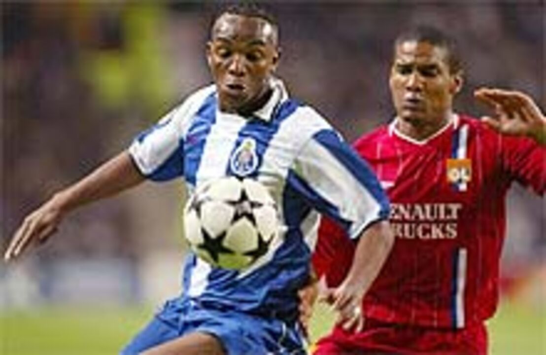 FC Porto-Lyon, 2-0: Dois passos de gigante rumo ao topo da Europa