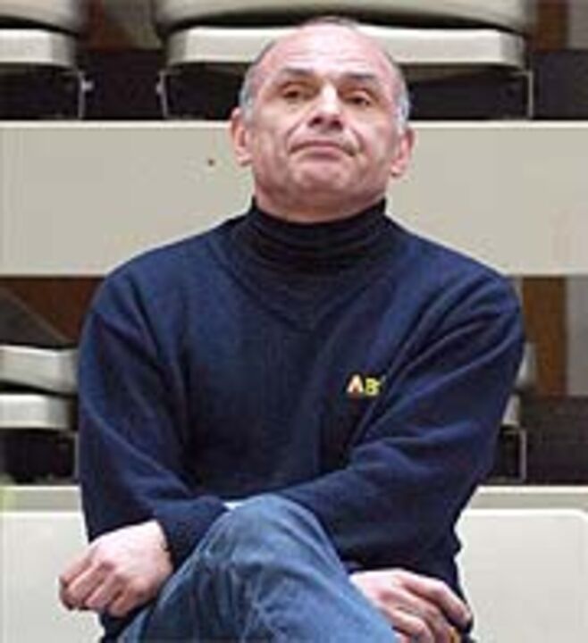 Aleksander Donner: «Abandono o ABC muito magoado»