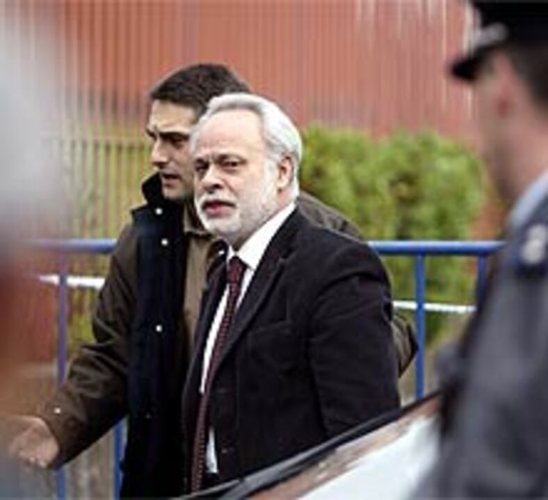 Tráfico de influência e cúmplice de corrupção