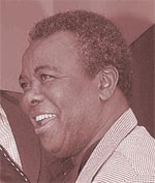 Morreu Jacinto João