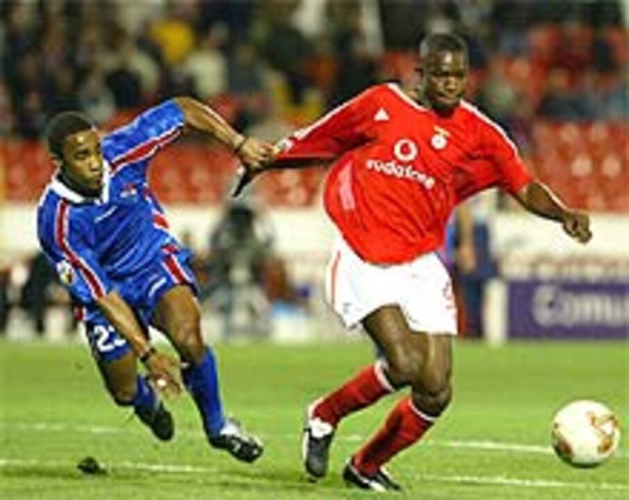 Benfica-Gil Vicente, 3-1: Vitória injecta ''ganas'' mas não desfaz dúvidas