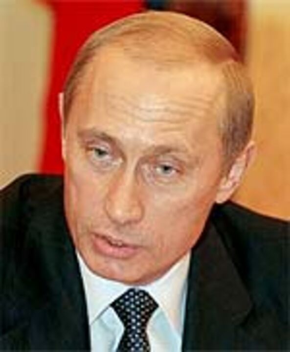 Presidente e média eufóricos  com «Saladeira»