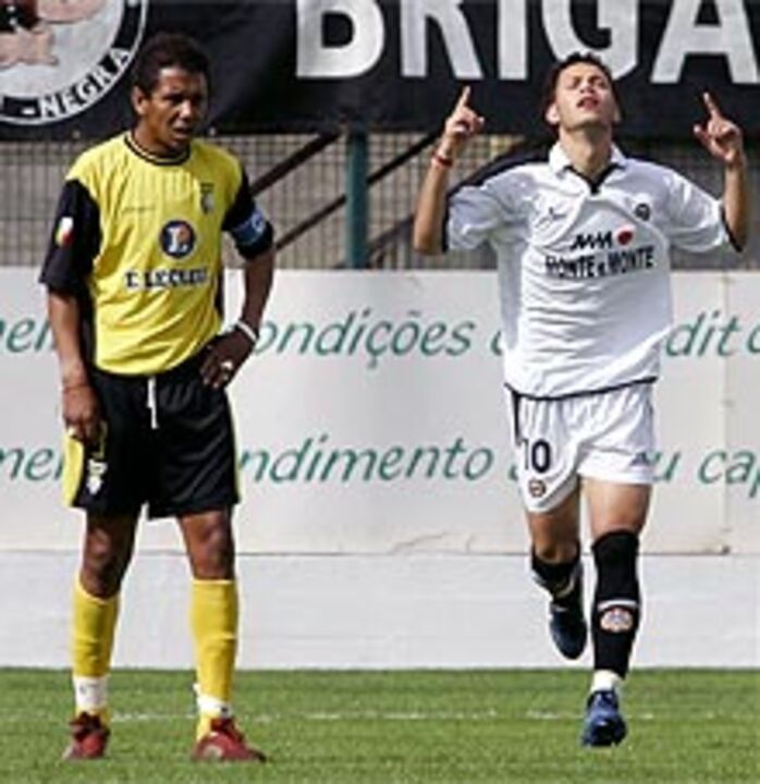 Varzim-Portimonense, 2-0: Vitória peca por escassa