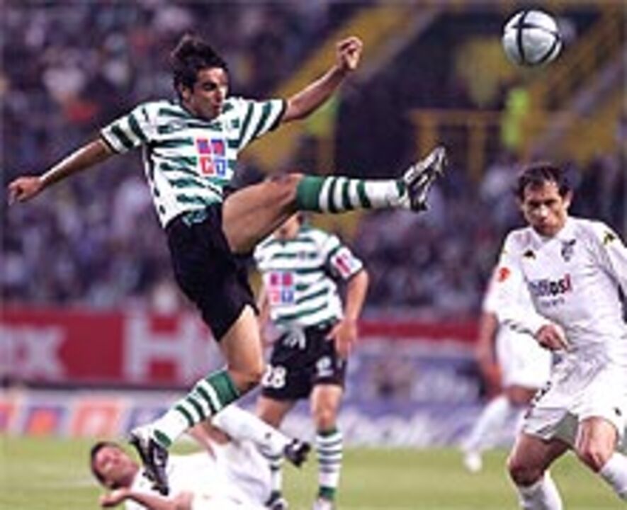 Sporting-V. Guimarães, 1-0: Faltou mais cabecinha na festa da liderança