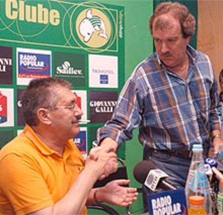 Adeus emocionado a José Rachão
