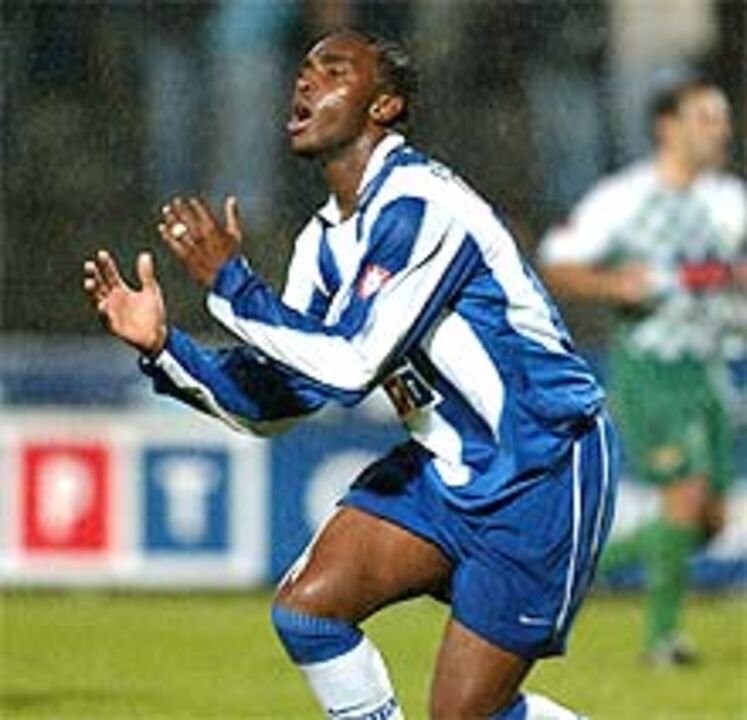 Moreirense-FC Porto, 1-1: Depósito de reserva chegou tarde de mais