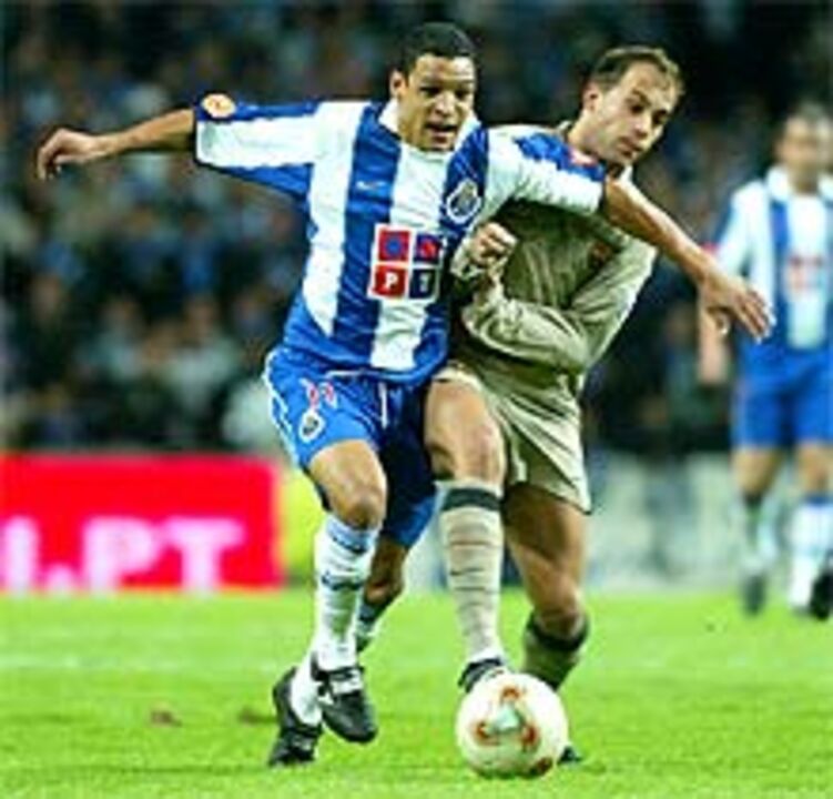FC Porto-Barcelona, 2-0: Uma Santa Aliança relançou o espectáculo