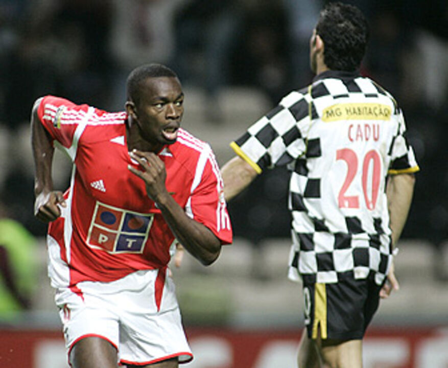 BOAVISTA-BENFICA, 0-2 (Tiago [npb] 52'', Mantorras 82'')
