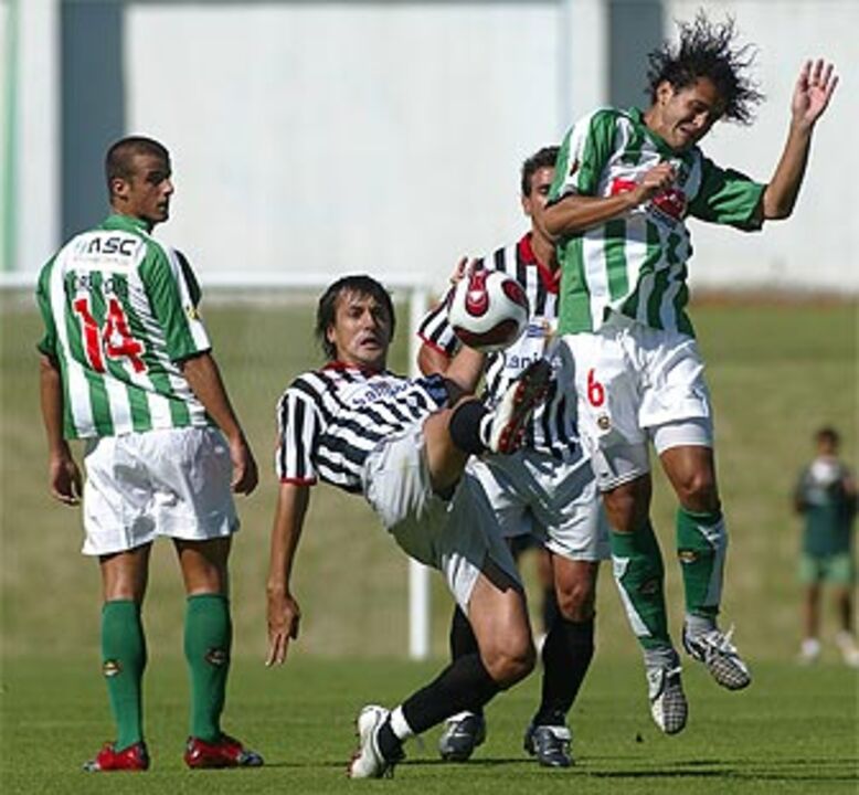 Rio Ave-Varzim, 0-0: Confronto sem sal entre velhos rivais