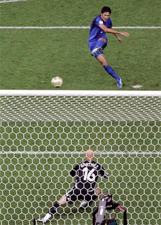 Blatter: «Penáltis são uma tragédia»