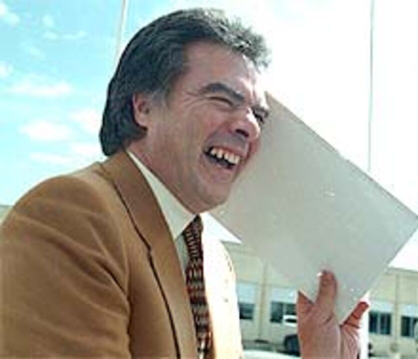 Pimenta Machado não vai deixar o Vitória