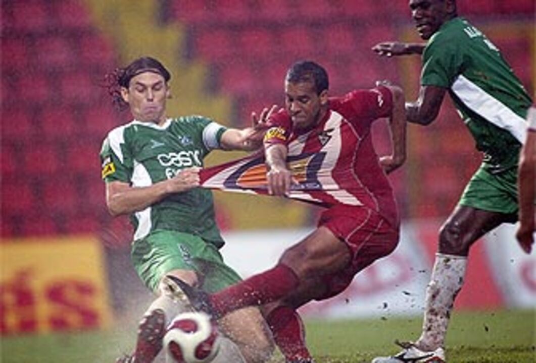 AVES-NAVAL, 2-0 (Artur Futre 65'', Filipe Anunciação 80'')