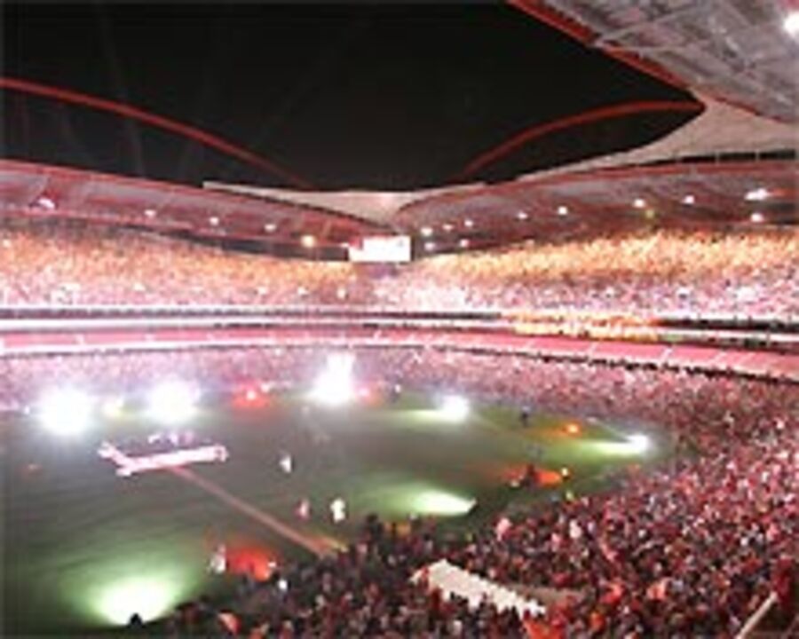 55.000 recebem equipa na Luz