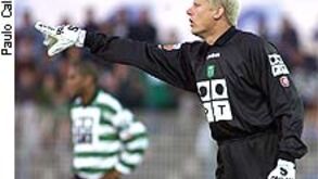 Peter Schmeichel confirma negociações para rescindir