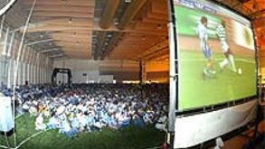 Dois mil celebram conquista