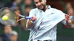Andre Agassi despede treinador