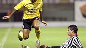 Varzim-Boavista, 0-0: Um fosso entre os sectores