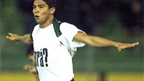 Mário Jardel sagra-se artilheiro-mor da Europa