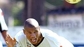 André Luís: Um central viril que dá segurança