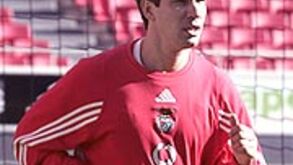 Dudic volta com uma lesão