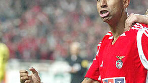 Cotação de Luisão sobe em flecha