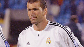 Zidane faz hoje último jogo com a camisola do Real