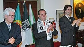 Manuel Almeida: «Estrutura financeira para salvar Vitória»