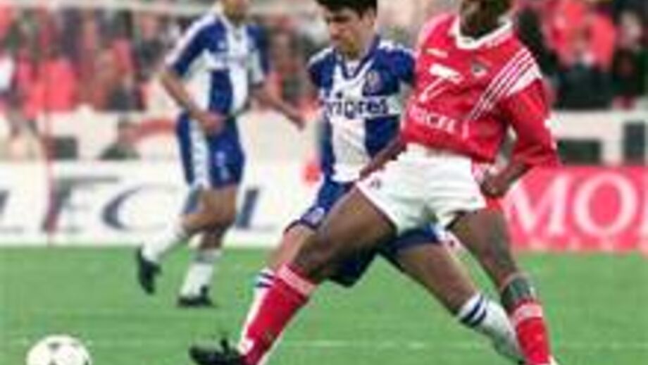 Amaral ainda não é da Fiorentina