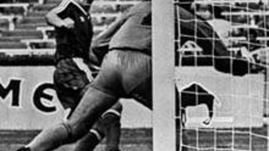 História do Portugal-Inglaterra: Vitória na estreia do Mundial-86