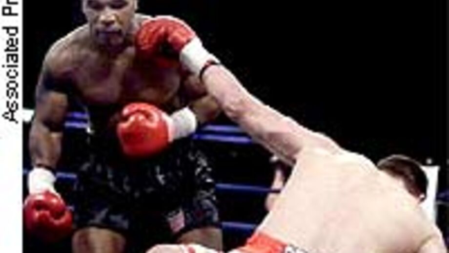 Mike Tyson «limpo» vence Golota