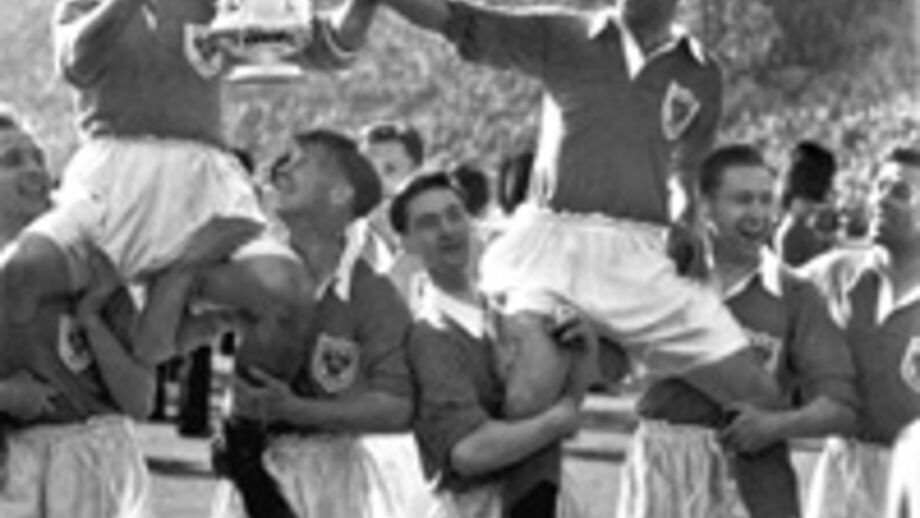 Stanley Matthews: «O feiticeiro do drible»