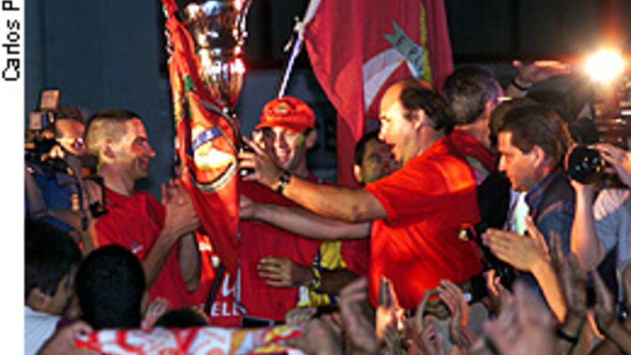 Benfica concretiza suspensão anunciada do ciclismo