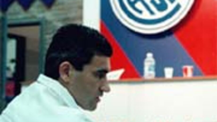 Alberto Acosta assina pelo San Lorenzo