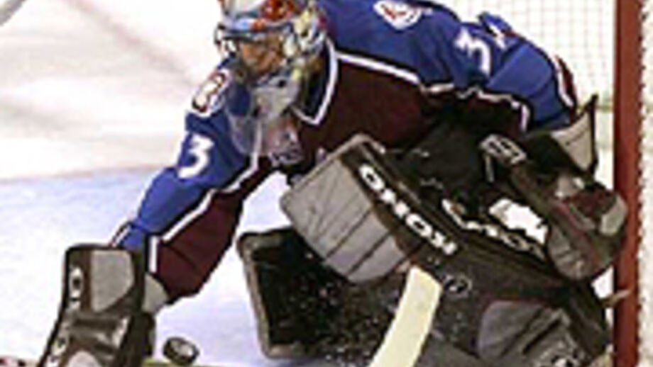 NHL: Patrick Roy leva decisão para o sétimo jogo