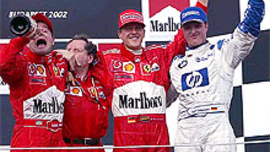 GP da Hungria: Vitória de Barrichello e título para a Ferrari