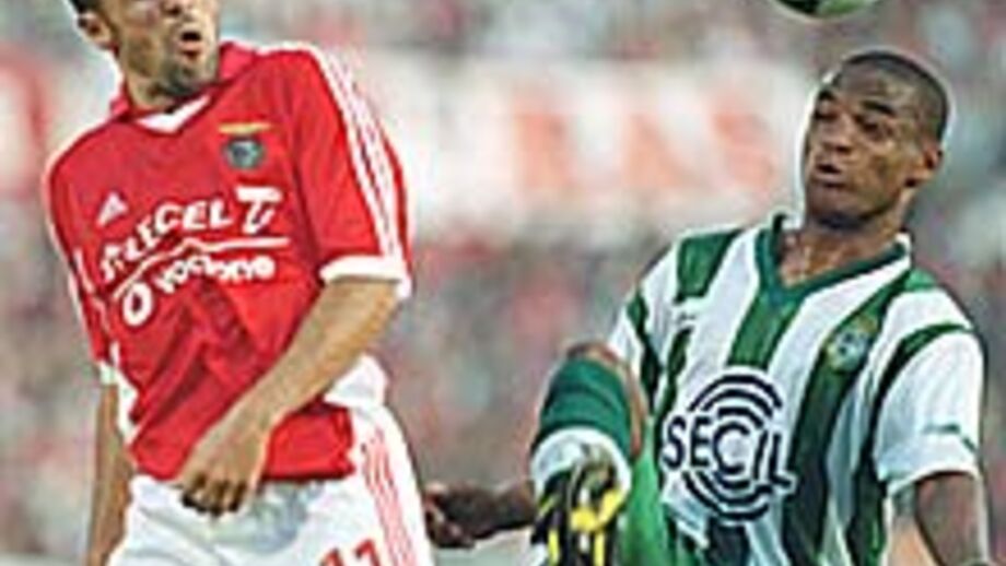 BENFICA-V. SETÚBAL, 3-2 (Mantorras 31'', 37'' e 69''; Marco Ferreira 22'', Hugo Henrique 87'')