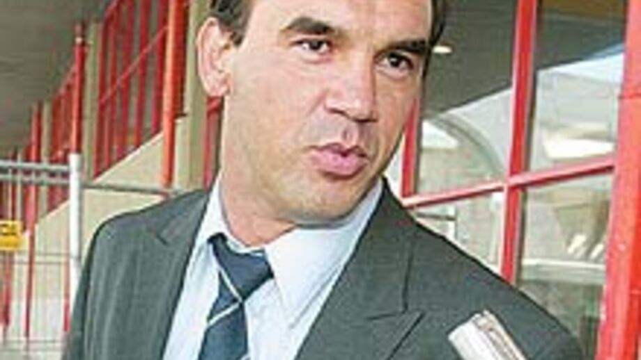 Vanderlei Luxemburgo e Ricardo Gomes candidatos ao «Flu»