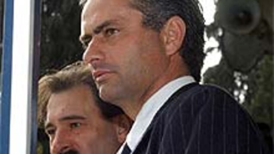 José Mourinho adopta estratégia da unificação