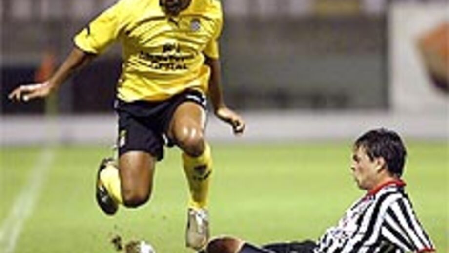 Varzim-Boavista, 0-0: Um fosso entre os sectores
