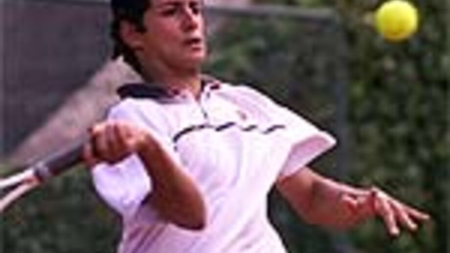 Tiago Godinho passa à segunda ronda em Hanói