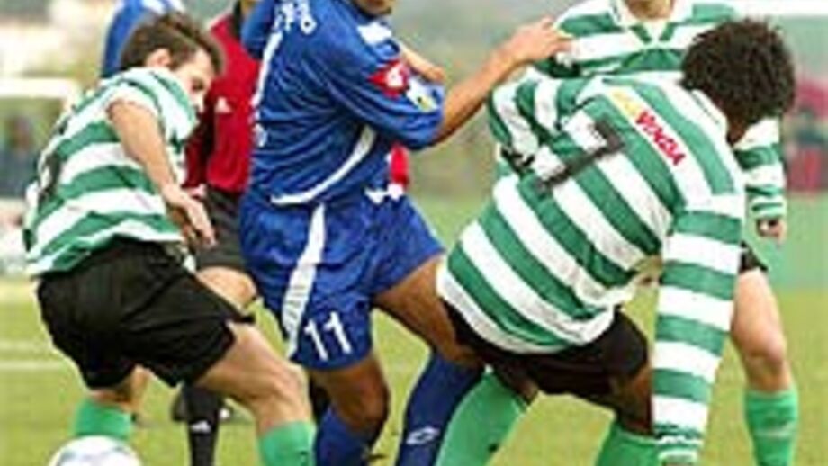 Lourinhanense-Belenenses, 0-2: Um triunfo natural em tons azul-pálido