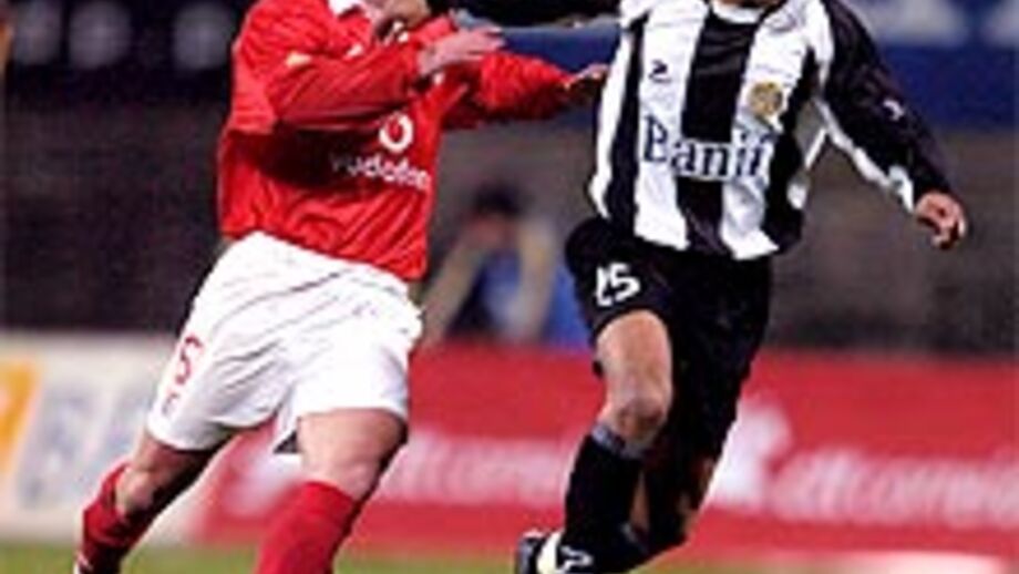 Nacional-Benfica, 0-1: Com tanta cerimónia golo até pareceu milagre