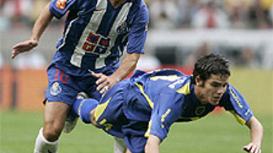 FC PORTO - BOCA JUNIORS, 2-0 (Postiga 19'' e Jorginho 72'')