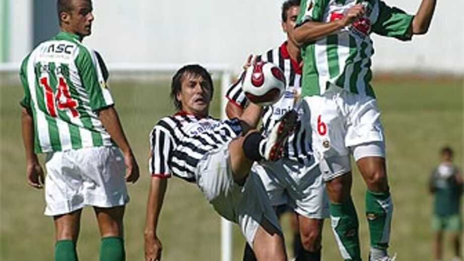 Rio Ave-Varzim, 0-0: Confronto sem sal entre velhos rivais