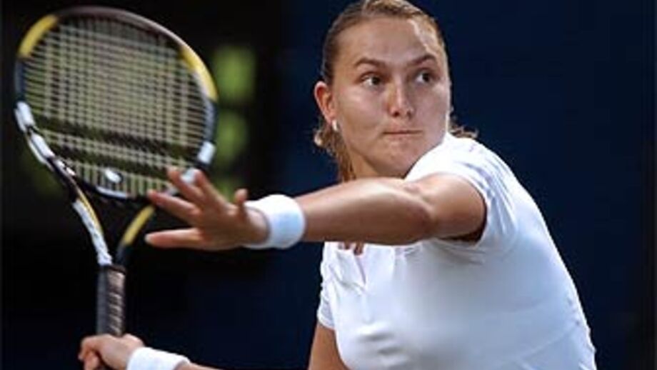 Bausch & Lomb Championships (Amelia Island): Petrova nos "quartos"