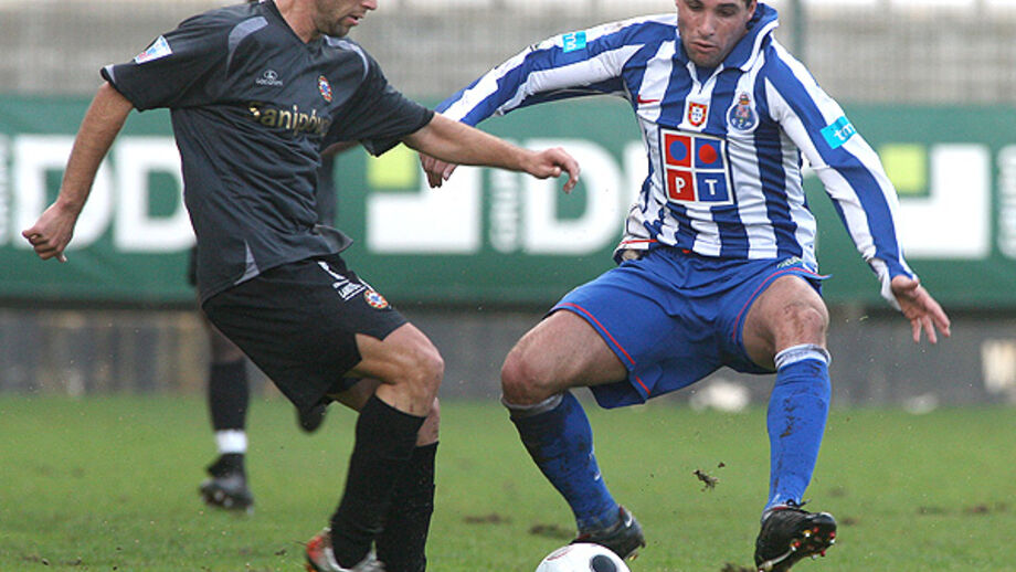 Varzim bate FC Porto (2-0) para a Liga Intercalar