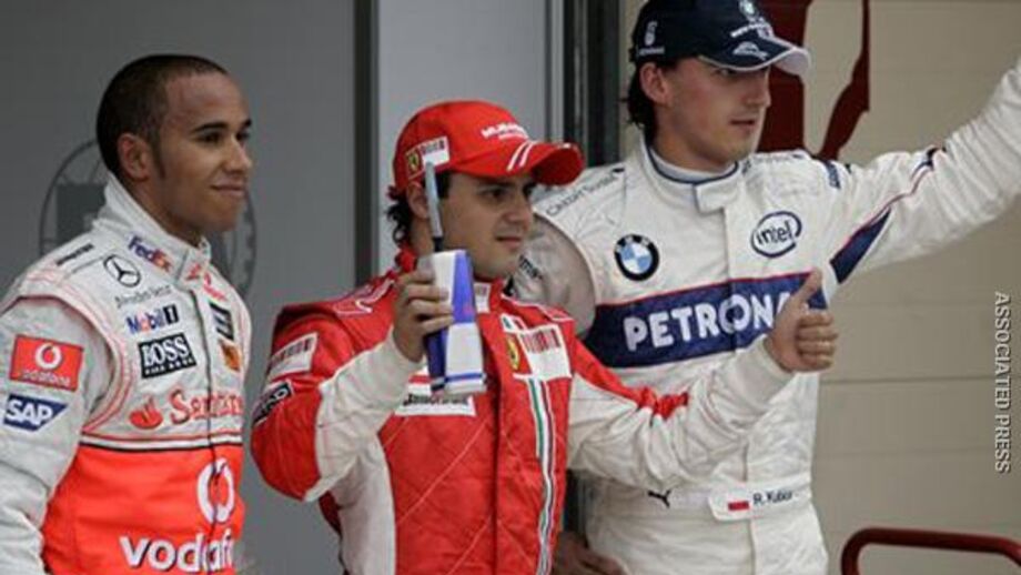 Massa garante pole position