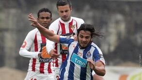Liga Intercalar: Aves goleia dragões (4-0)