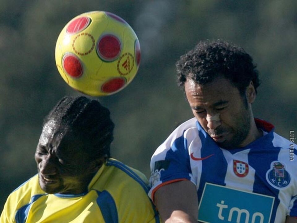FC Porto bate Gondomar (3-1) na Intercalar
